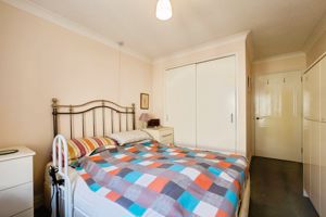 BEDROOM- click for photo gallery
